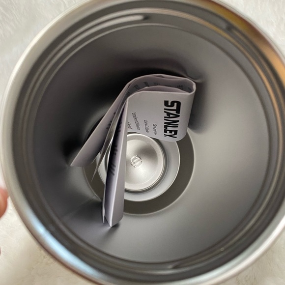 NWT New Stanley 40 Oz. Quencher H2.0 Tumbler TWISTED MISTLETOE - Picture 7 of 9